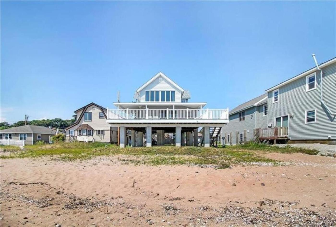Cozy Beach - Direct Waterfront! East Haven Exterior foto